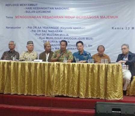 Menggugah Kesadaran Hidup Berbangsa